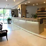 Maria Luisa فندق 3*