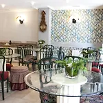 Maria Luisa Hotel 3*