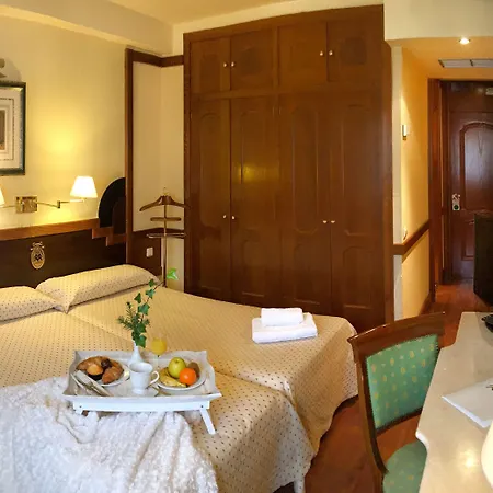 Maria Luisa 3* Burgo