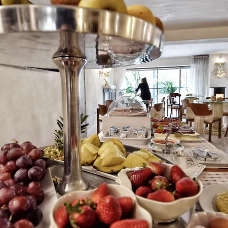 Maria Luisa Hotel