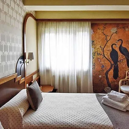 Maria Luisa Hotel 3*