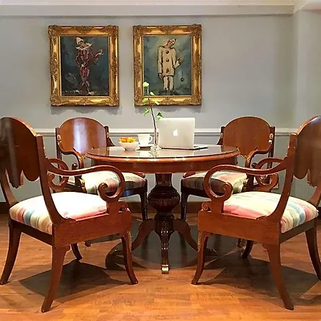 Maria Luisa Hotel