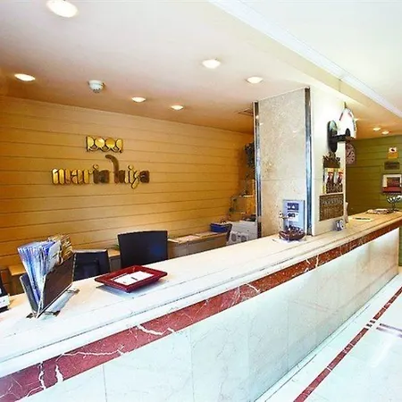 马日亚路易撒酒店 3* Burgo