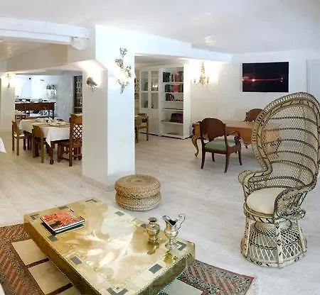 Maria Luisa Hotel 3*