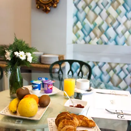 Maria Luisa Hotell 3*