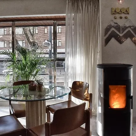 Maria Luisa فندق