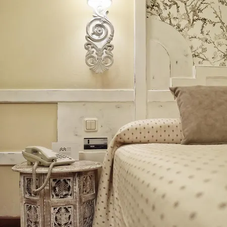 Maria Luisa فندق Burgo