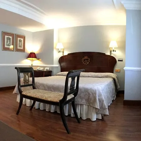 Maria Luisa 3* Burgo