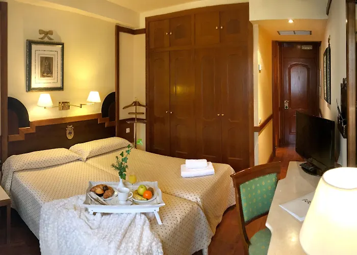 Maria Luisa 3* Бургос