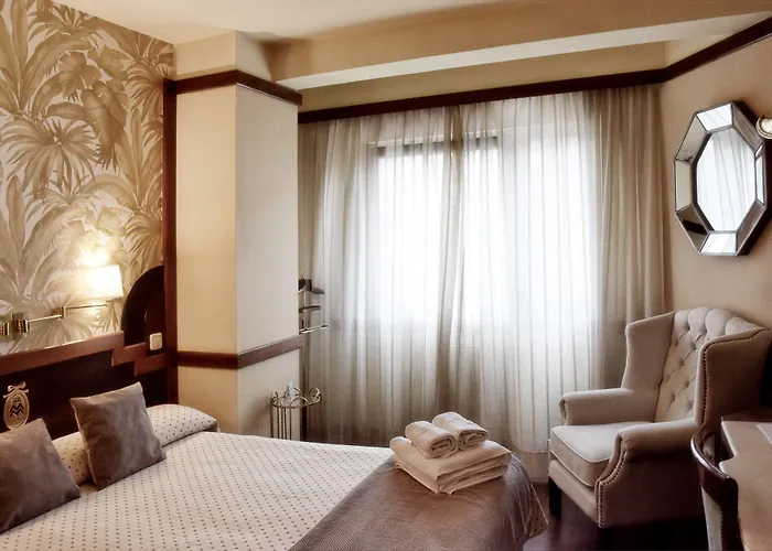 Maria Luisa 3* Burgo