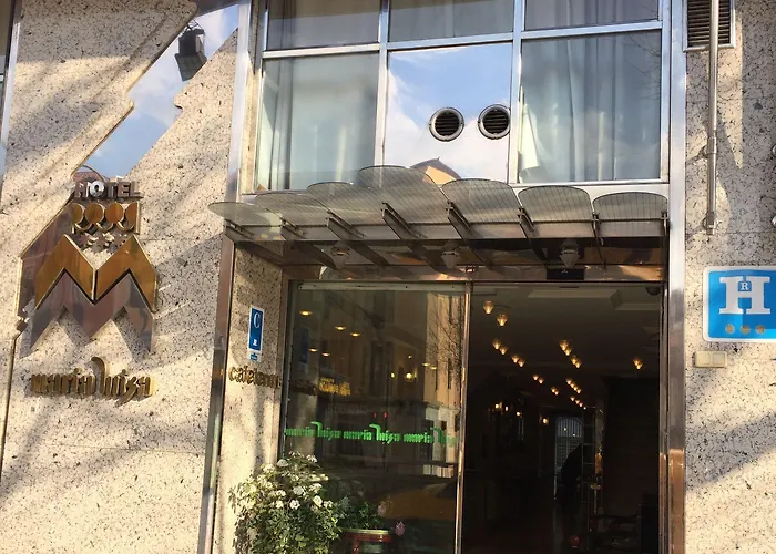 Отель Maria Luisa Бургос