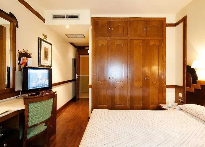 Maria Luisa Бургос