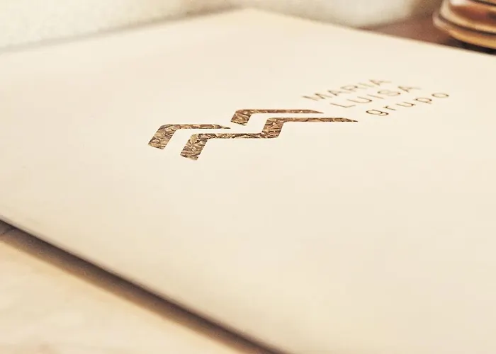 Maria Luisa Отель Бургос