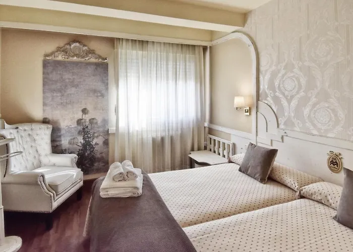 Maria Luisa 3* Бургос