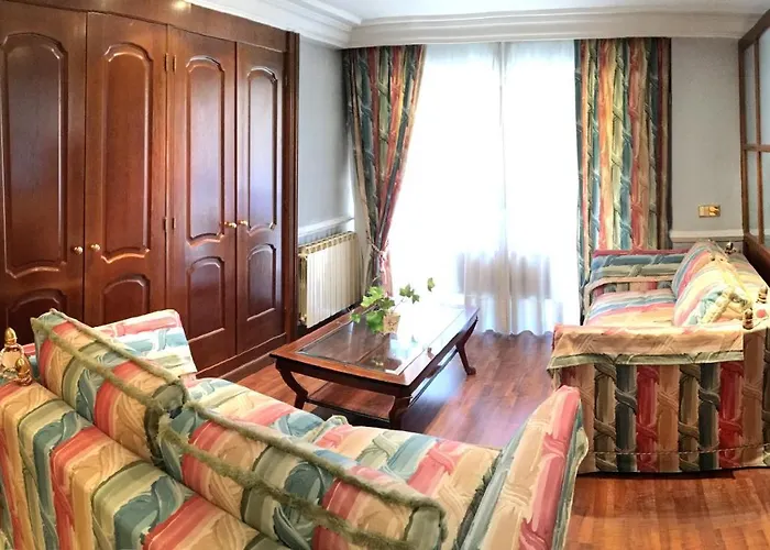 Maria Luisa Hotel 3*